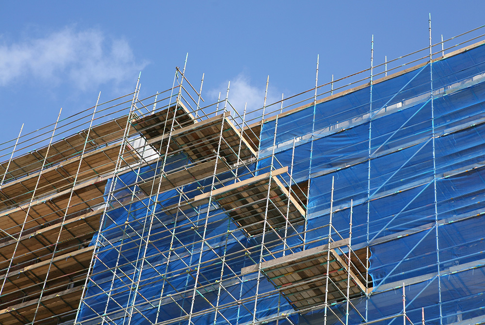 Scaffold Shade Cloth How to Reduce Heat Exposure for Workers