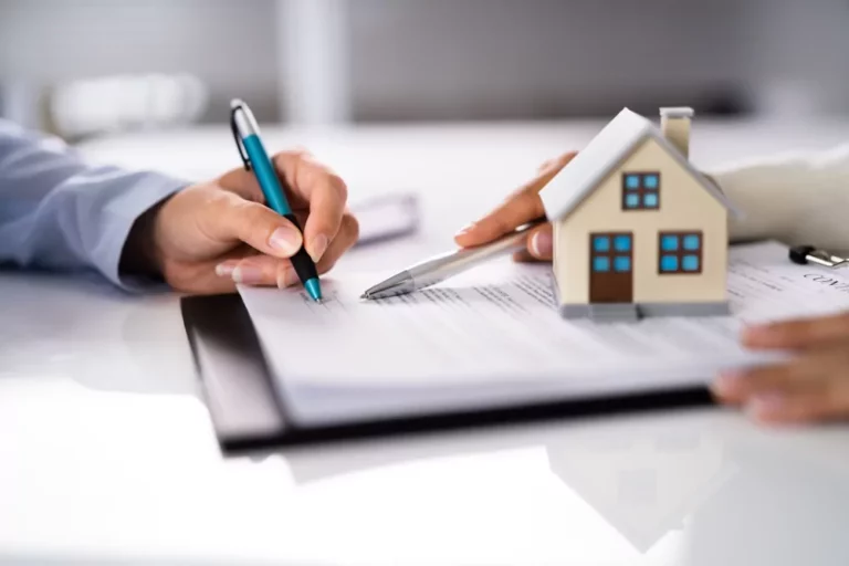 Abbotsford Buyers Agent Tips for Securing Waterfront Apartments